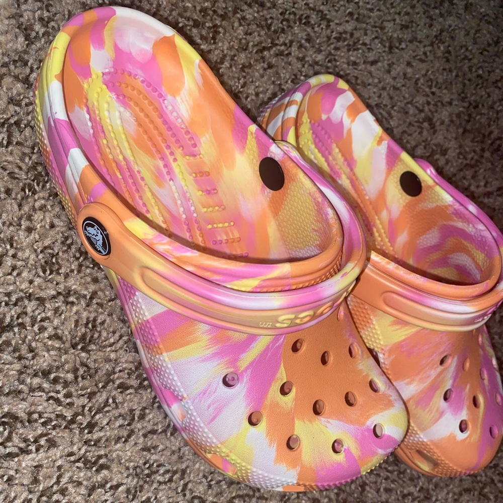 Crocs